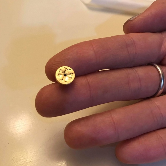 Tory Burch Mikah Stud Earrings REDUCED - Picture 7 of 7